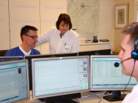 Das medizinische Fachpersonal im Telemedizinzentrum der Charité war an 365 Tagen rund um die Uhr für die Petienten da. Foto: Charité Medizinisches Fachpersonal im Telemedizinzentrum