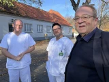 v.l.n.r.: Pfleger Stefan (Leiter Assistenzpersonal TMZ Kardiomems), Dr. med. Basil Alkhlout, Prof. Dr. med. Wolfgang Motz Pfleger Stefan, Dr. med. Basil Alkhlout und Prof. Dr. med. Wolfgang Motz